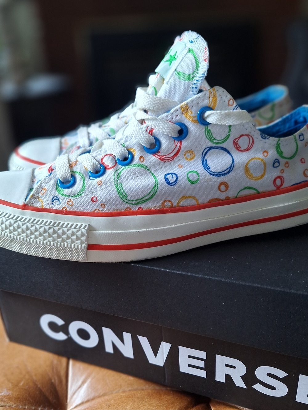 Converse White Canvas Sneakers with Multicolor Bubble Print - Picture 6 of 10